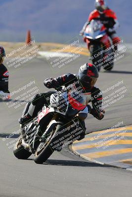 media/Nov-05-2022-SoCal Trackdays (Sat) [[f8d9b725ab]]/Turns 9 and 8 (1050am/